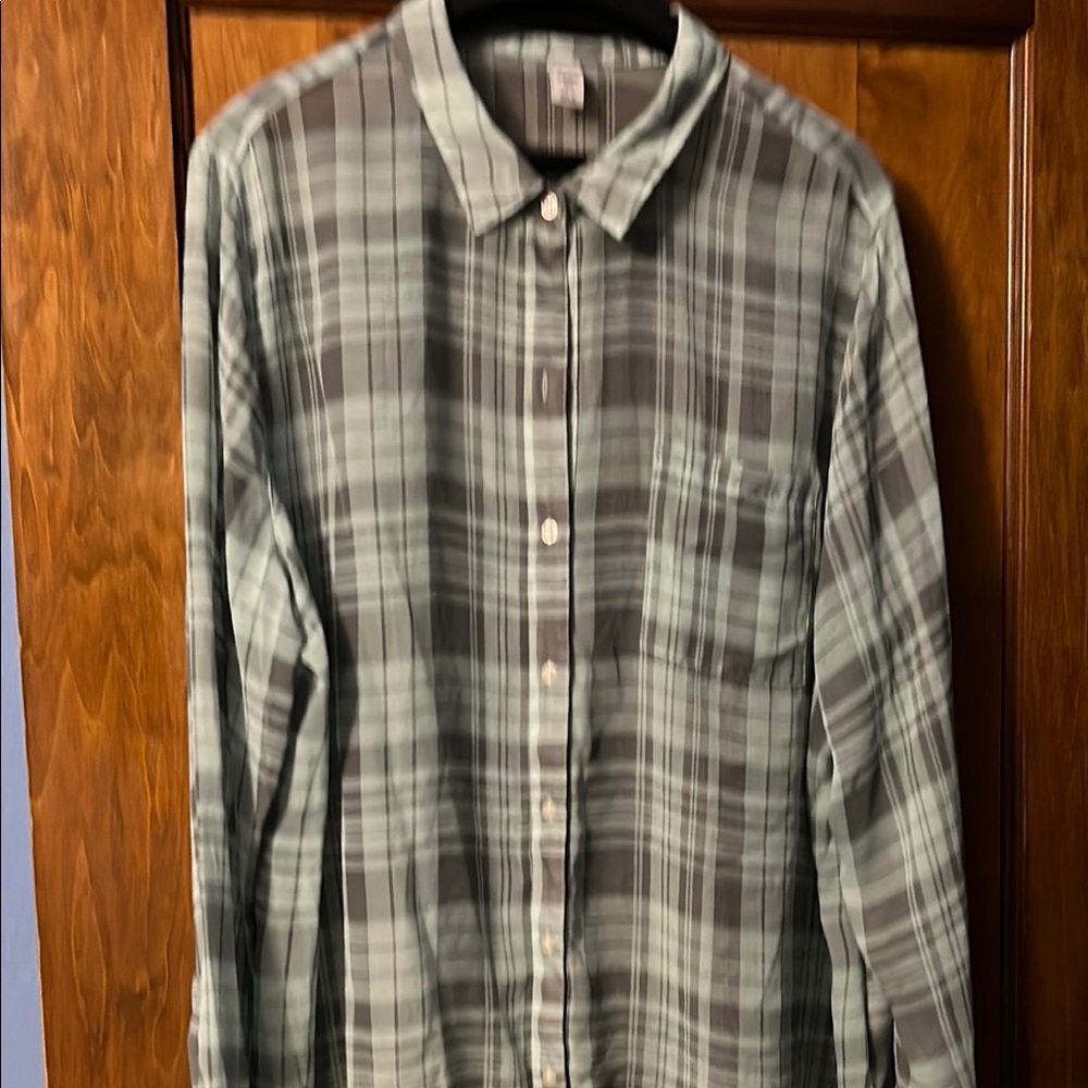 Men's Gray Plaid Shirt